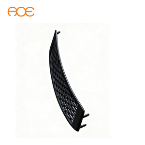 Kit de Guardabarros de Aleación de Aluminio y Placa Antirrayas para el Arco de la Rueda Delantera para BMW M3 M4 F80 F82 - Product Image 3