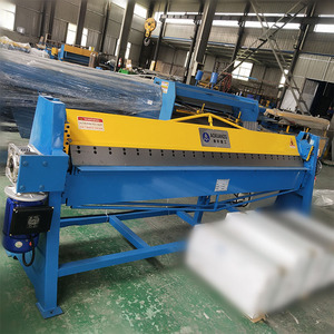 Cintreuse manuelle 1.3x2000 pour tôles en acier inoxydable, fer et aluminium – Machine de pliage et de formage - Product Image 2