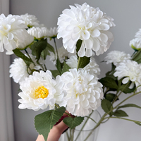 Fleur artificielle réaliste en soie Dahlia à 3 têtes de haute qualité, arrangement floral de chrysanthèmes rouges faits à la main, vente en gros