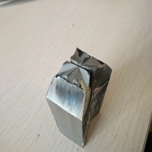 Machine entièrement automatique de fabrication de clous en acier à haute résistance avec composants de découpe de clous et de pompage, en acier à haute résistance - Product Image 5