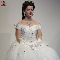 Kunstmuseum-Kollektion Handgefertigte Harz-Kunstfigur Robuste Langlebige Deutsche Prinzessin Lebensgroße Silikonfigur zum Verkauf