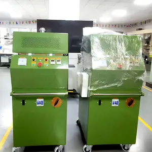 Yüksek verimli HF 5KW düz plaka tipi yüksek frekanslı ön ısıtma makinesi ön ısıtma makinesi sofra yapmak için fabrika tedarikçisi