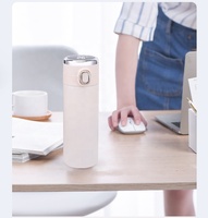 Nouveau produit 2026 OEM – Bouteille d'eau intelligente LED en acier inoxydable avec affichage de la température, isotherme et sous vide