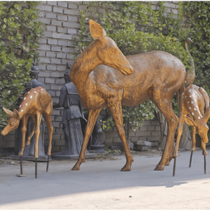 تمثال غزال برونزي مصبوب حديث بحجم طبيعي مخصص لتزيين الحدائق الخارجية - Product Image 3