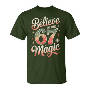 T-shirt de Noël vintage Believe In The 67 Magic - Product Image 2