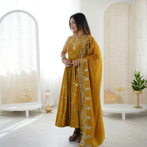 Ensemble Anarkali Kurta Palazzo Dupatta brodé jaune moutarde, vêtements ethniques indiens et pakistanais - Product Image 1