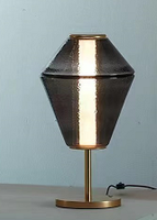 Lampe de table en verre de luxe postmoderne, design nordique minimaliste, pour chambre à coucher, chevet, salon, éclairage décoratif haut de gamme