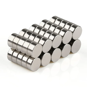 Fábrica al por mayor 2mm 3mm 5mm 6mm 8mm 12mm 15mm Imanes Neodimio N52 fuerte pequeño disco redondo imanes en miniatura de neodimio - Product Image 4