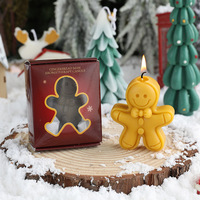 Handgemachte Lebkuchenmann-Form Geschenk für Weihnachten Winterliche Heimdekoration Niedliche Aromatherapie Sojawachs-Duftkerze