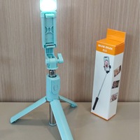 Vente en gros Trépieds pour Smartphone Trépied pour perche à selfie sans fil avec lumière d'appoint