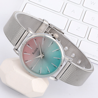 Montre à quartz dégradé de conception simple de luxe pour accessoire populaire de style explosion pour dames