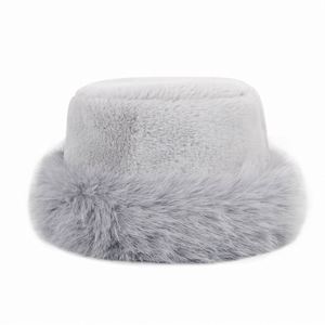 Wholesale Soft <b>Warm</b> Lady's Winter Fur <b>Hat</b> Luxury Bucket <b>Hats</b> for Women Winter - Product Image 1