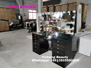 Yicheng beauté noir <span class=keywords><strong>Hollywood</strong></span> meubles maquillage vanité bureau éclairé miroir commode verre <span class=keywords><strong>coiffeuse</strong></span> - Product Image 2