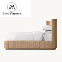 Lit double contemporain classique simple en chêne fait main pour chambre à coucher, villa, hôtel – Tailles Queen et King personnalisables