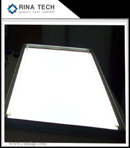 Écran d'affichage intelligent ultra-fin à LED avec panneau mince à rétroéclairage, plaque guide de lumière de 400x500mm pour usage intérieur - Product Image 6