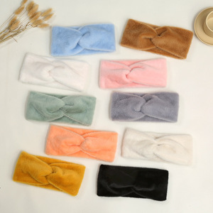 Diadema de punto cruzado de felpa, accesorios para el cabello de lana con borde ancho para otoño e invierno, protección para los oídos, gorro, cintas para el cabello cálidas - Product Image 3