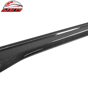 Faldones Laterales de Fibra de Carbono Real Negros para Chevrolet Corvette Z06 - Product Image 4
