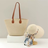 Ensemble sac de plage et chapeau d'été fait main, grand sac fourre-tout en paille pour femme, idéal pour les vacances en bord de mer, vente en gros