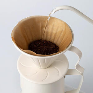 Moderno Set de Café Portátil para Viaje con Diseño Ecológico de Acero Inoxidable - Product Image 4