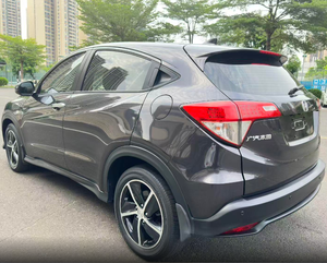 <span class=keywords><strong>Honda</strong></span> Vezel SUV <span class=keywords><strong>2021</strong></span>, Auto de Gasolina en Oferta en China, Tracción en Dos Ruedas, Cinco Puertas, Cinco Asientos, Autos Usados - Product Image 4