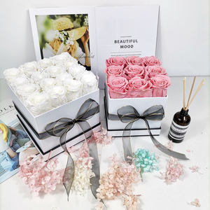 Summer <span class=keywords><strong>Flora</strong></span> wholesale Yunnan <span class=keywords><strong>top</strong></span> seller scatola di rose stabilizzate regali di san valentino - Product Image 5