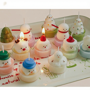 Bougie chauffe-plat artisanale en cire de soja écologique en forme de sapin de Noël, mignonne et mini, parfumée pour les fêtes de Diwali, vente en gros - Product Image 3