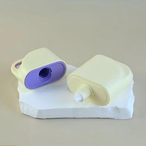 Botella de PP Cuadrada Mate Blanca y Morada de 50 ml para Crema Solar, Crema Facial, Crema de Manos, Base de Maquillaje y Protector Solar con Pajita - Product Image 5