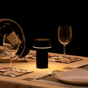 Lampe de table LED sans fil moderne rechargeable portable à commande tactile RGB en aluminium alimentée par batterie pour bar hôtel décorative Ra90 50000 - Product Image 3