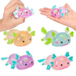 Squishy de animales con forma de caramelo de malta, el más vendido transfronterizo: salamandra, capibara realista y garra de gato pintada en oro de dibujos animados - Product Image 1