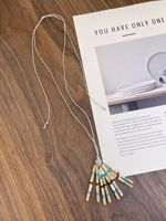 Nouveau Collier Long en Chaîne de Perles de Nacre pour Femme, Collection Automne 2026 – Bijou en Pierre Élégant et Luxe Léger