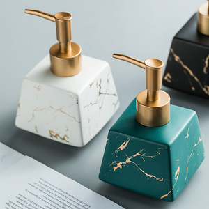 Hôtel Clubhouse Art Déco Design Céramique Désinfectant pour les Mains Gel de <span class=keywords><strong>Bain</strong></span> Shampooing <span class=keywords><strong>et</strong></span> Lotion Presse Bouteilles pour Mariage Salle de <span class=keywords><strong>Bain</strong></span> Fournitures - Product Image 3