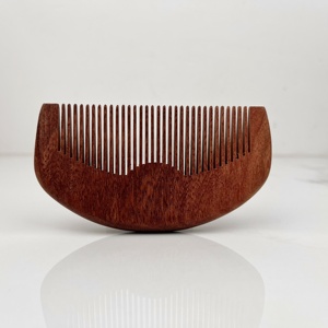 Venta al por mayor: Peine de <span class=keywords><strong>barba</strong></span> de madera de bolsillo con dientes finos, antiestático, portátil para el cuidado de <span class=keywords><strong>la</strong></span> <span class=keywords><strong>barba</strong></span> y el vello facial masculino. - Product Image 6