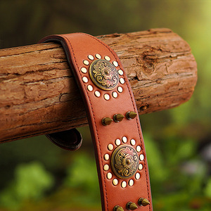Rivet Metal Retro Flower <strong>Dog</strong> <strong>Collar</strong> Medium And Large Solid Pattern Made Of Copper With Leather Pet Supplies Sample - Product Image 2