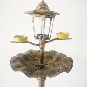 <span class=keywords><strong>Baignoire</strong></span> solaire multifonctionnelle étanche pour l'extérieur <span class=keywords><strong>Baignoire</strong></span> en métal pour <span class=keywords><strong>oiseaux</strong></span> avec lumières pour jardin, parc ou maison d'hôtes - Product Image 3