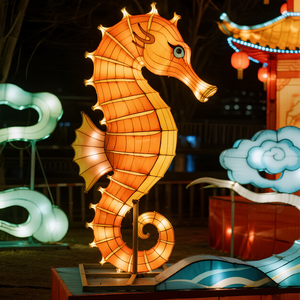 Bestseller Lanterna Animale Colorata Cartone Animato Cavalluccio Marino Luminoso Vivace Impermeabile Decorazione Acquario Eventi del Ringraziamento Festa Costiera - Product Image 1