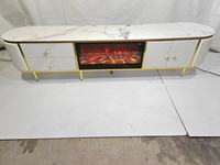 Meuble TV design italien de luxe léger avec foyer électronique à flamme simulée et chauffage, mobilier moderne pour la maison