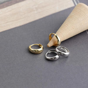 Orecchini a Cerchio in Argento Sterling 925 Placcato Oro 18k, Gioielli Raffinati Popolari in Europa e America - Product Image 6