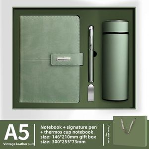 Set de Regalo Corporativo Personalizado, Set de Regalo Ejecutivo de Lujo con Libreta y Artículos para Empleados - Product Image 2