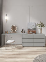 Coiffeuse minimaliste de luxe en bois massif avec miroir éclairé par LED vanités de maquillage rétractables et fonction de stockage pour la chambre à coucher