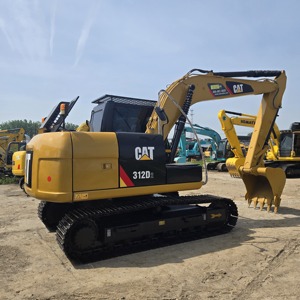 Offre Spéciale : Excavatrice sur chenilles Caterpillar CAT 312D2 de 12 tonnes d'occasion avec nouvelle benne et bras hydraulique robuste - Product Image 5