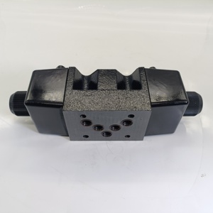 Válvula Solenoide de Control Direccional DG4V-3-2N-M-P2-T-7-5 DG4V-5-2A-M-P7L-D-6-40 DG5V-7-8C-E-T-M-U1-H-7-52-S - Product Image 5