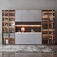Meuble Bar à Vin Moderne en Bois Massif Personnalisé et Écologique avec Étagères à Bouteilles Dédiées, Supports à Verres et Éclairage LED