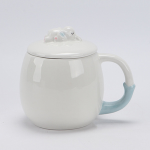 Adorable Maceta <span class=keywords><strong>de</strong></span> Cerámica Blanca con Forma <span class=keywords><strong>de</strong></span> <span class=keywords><strong>Elefante</strong></span>, Orejas Azules y Patas Rosas, Diseño <span class=keywords><strong>de</strong></span> Cara Durmiente, Contenedor para Plantas - Product Image 3