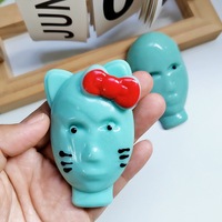 Giocattolo Antistress Creativo Transfrontaliero in Gomma Morbida a Forma di Alieno Stile Xiaohongshu, Figurina Stravagante a Forma di Viso, il Massimo del Divertimento