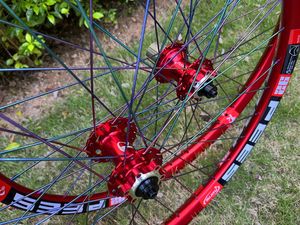 <span class=keywords><strong>VTT</strong></span> RUJIXU 26/27.5/ <span class=keywords><strong>29</strong></span> pouces Six trous frein à disque roues de vélo 32 trous jante rouge arc-en-ciel rayons alliage d'aluminium montagne roues - Product Image 5