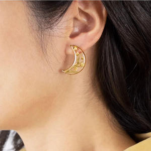 Trendy Jewelry Crescent Moon Clear Resin Real <b>Pressed</b> <b>Flower</b> Pendant Earrings and <b>Necklace</b> Set for Women - Product Image 3