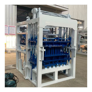 Machine <span class=keywords><strong>de</strong></span> fabrication <span class=keywords><strong>de</strong></span> blocs <span class=keywords><strong>de</strong></span> béton hydraulique entièrement automatique Qt4-15 pour pavés, bordures et briques - Product Image 4