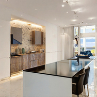 Armoire de rangement îlot avec plateau en granit artificiel, portes en mélamine et structure modulaire en contreplaqué pour projet d'appartement