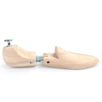 Range-chaussures rond en bois moderne à trois niveaux réglable en bois de cèdre, type plancher pour le salon et la salle de bain, outils et rangement de sacs