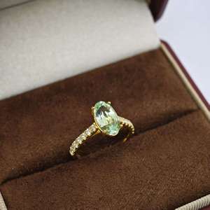 แหวนเงินแท้ 925 ประดับเพทายปาปาลาชาเคลือบทอง 18K จาก UM jewelry เหมาะสำหรับใส่ทุกวัน ของขวัญวันครบรอบแต่งงาน สำหรับทั้งชายและหญิง - Product Image 3